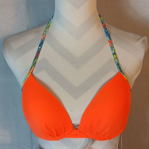 Apparel America 2pc. Bikini - Picture 2 of 8